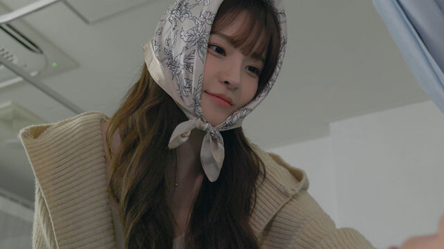 Hình ảnh trong game Five Hearts Under One Roof season2-GoldBerg